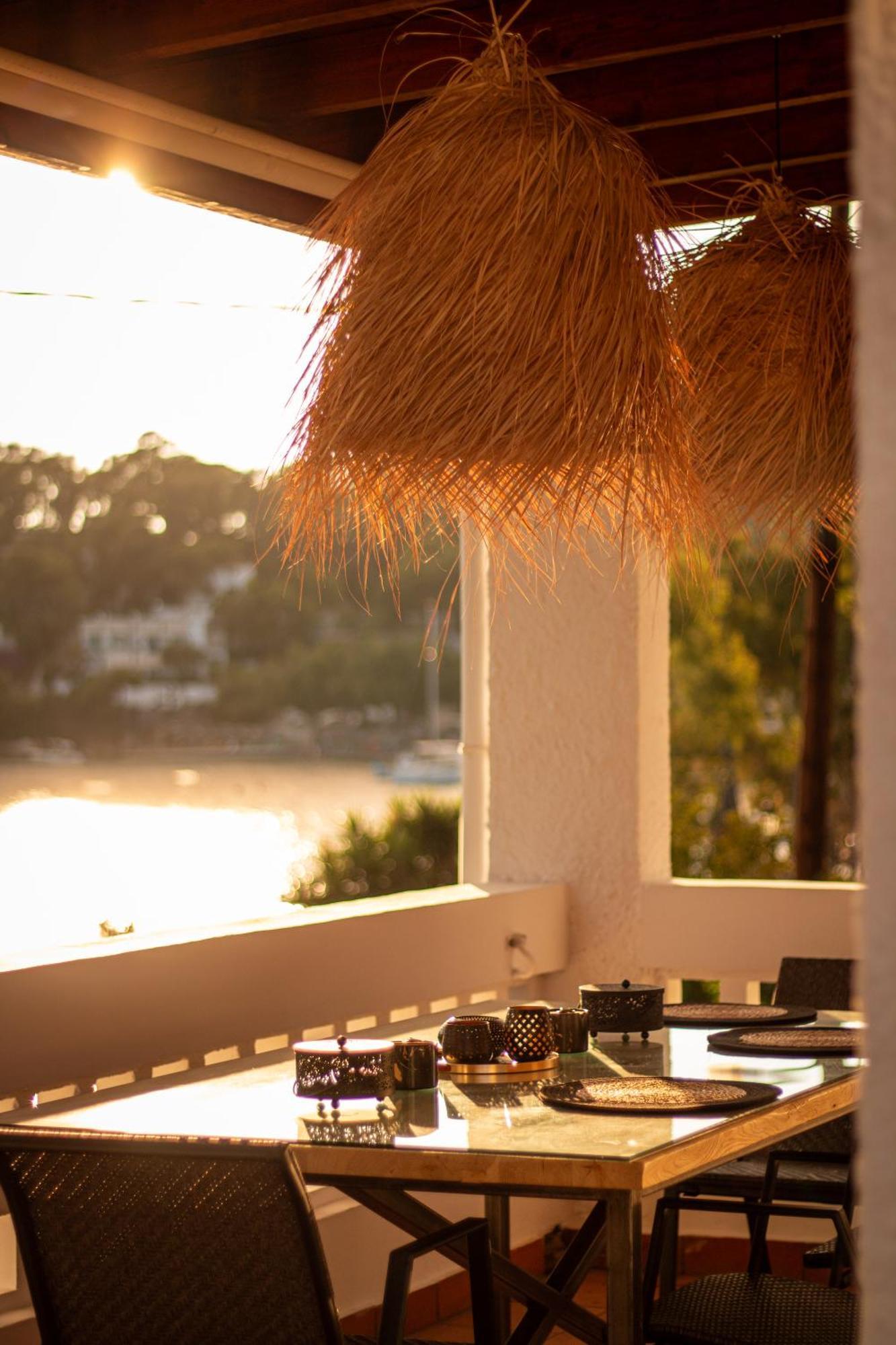 Seaview Apartment - Poros Relaxing Beachfront Flat Poros Town Exterior foto