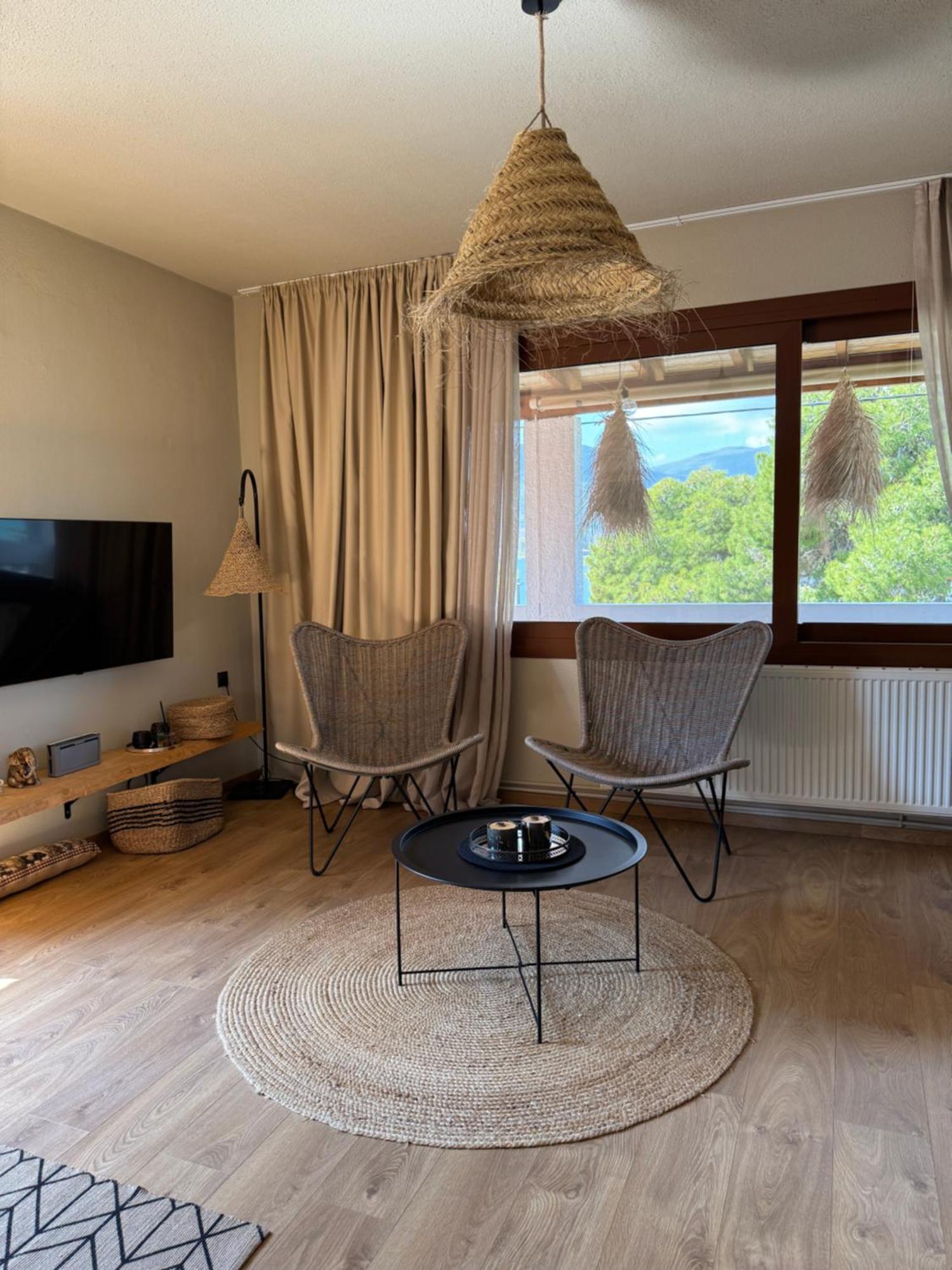 Seaview Apartment - Poros Relaxing Beachfront Flat Poros Town Exterior foto